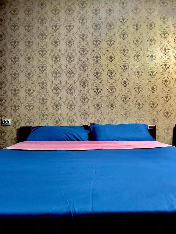 Apartaments In The City Center Karagandy Eksteriør bilde